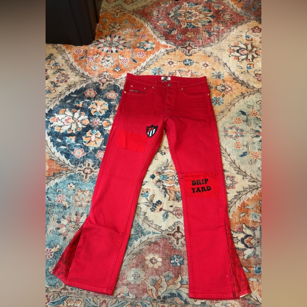 Flared Drip yard red jeans